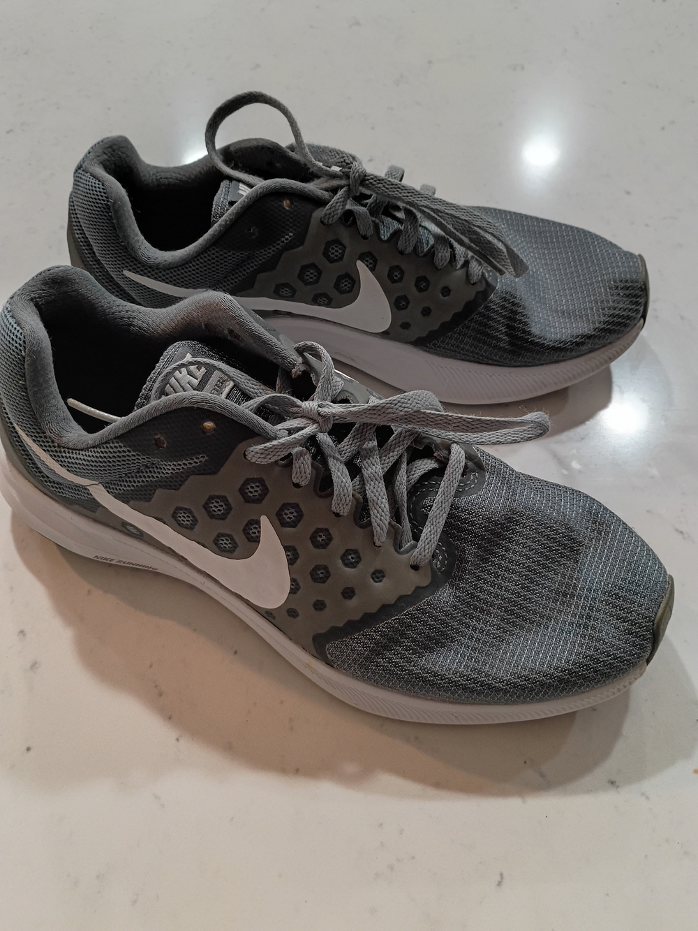 Women's Nike Downshifter 7 Stealth Grey Size 8